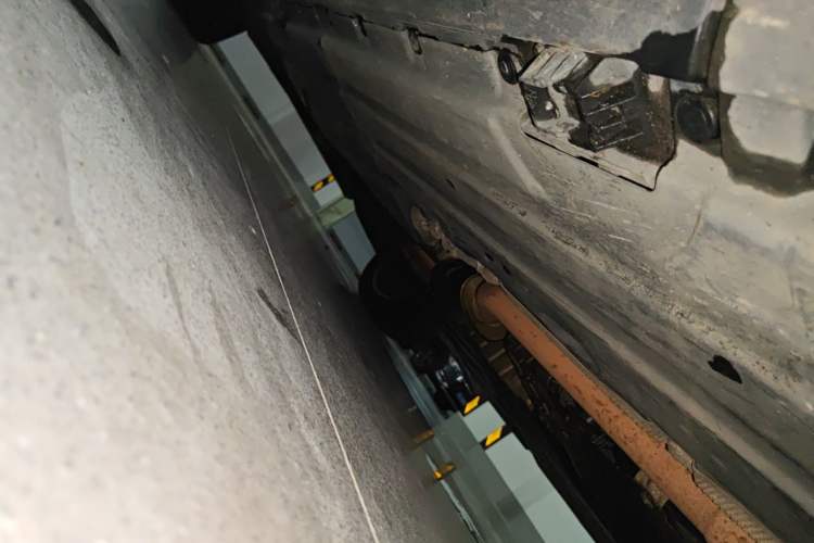 Used BMW X3  Chassis Front Right