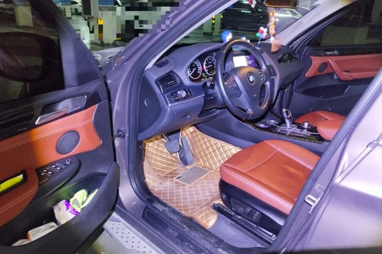 Used BMW X3 2013 Facelifted xDrive20i Luxury Edition Driver Seat