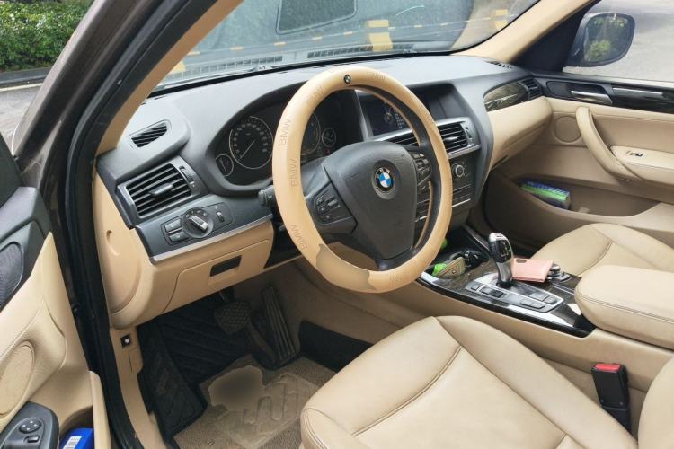 Used BMW X3 2013 Facelifted xDrive20i Luxury Edition Driver Seat