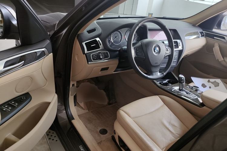 Used BMW X3 2013 xDrive20i Luxury Edition Driver Seat