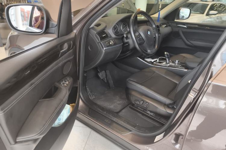 Used BMW X3 2013 xDrive20i Luxury Edition Driver Seat