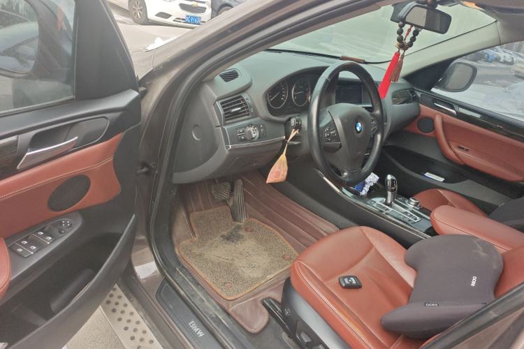 Used BMW X3 2013 Facelifted xDrive20i Luxury Edition Driver Seat