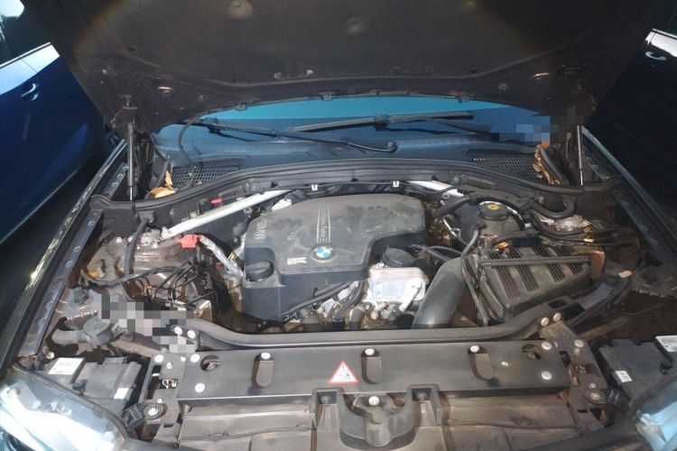Used BMW X3 2013 Facelifted xDrive20i Luxury Edition Engine Bay