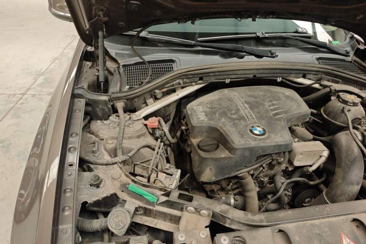 Used BMW X3 2013 xDrive28i Luxury Model Engine Bay Right