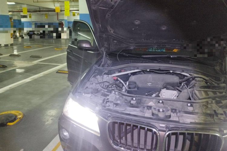 Used BMW X3 2013 Facelifted xDrive20i Luxury Edition Engine Bay Right