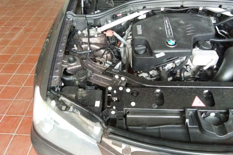 Used BMW X3 2013 xDrive20i Luxury Edition Engine Bay Right