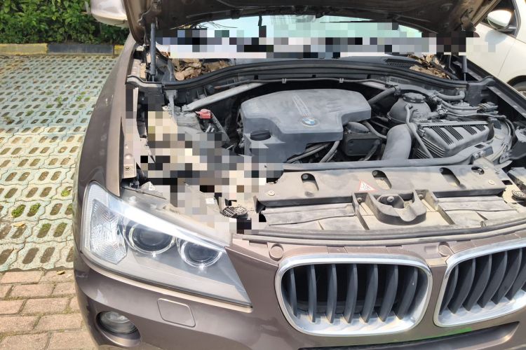 Used BMW X3 2013 xDrive20i Luxury Edition Engine Bay Right