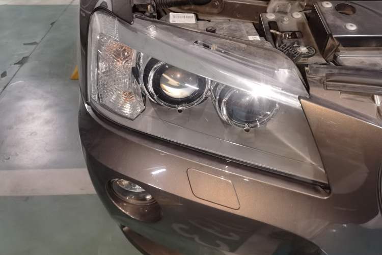 Used BMW X3 2013 xDrive28i Leading Model Engine Bay Right