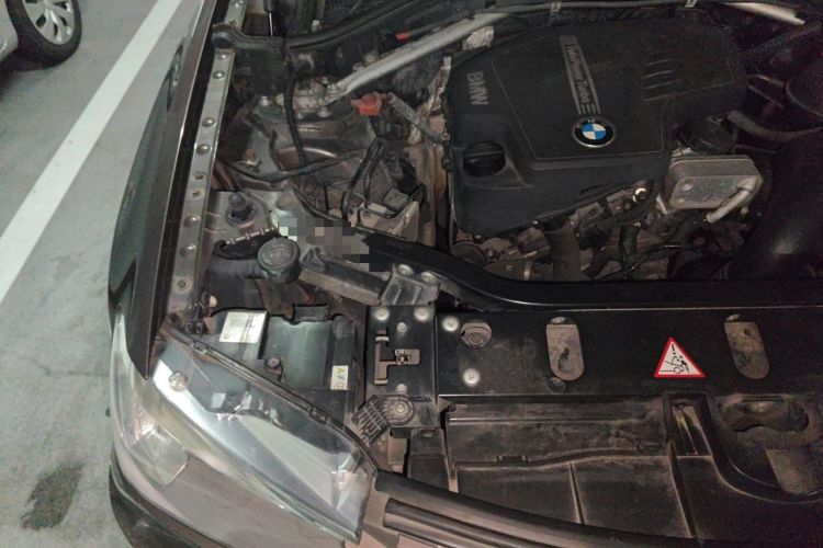 Used BMW X3  Engine Bay Right