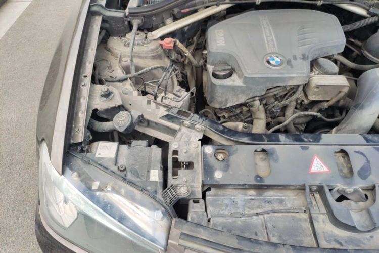 Used BMW X3 2013 Facelifted xDrive20i Luxury Edition Engine Bay Right