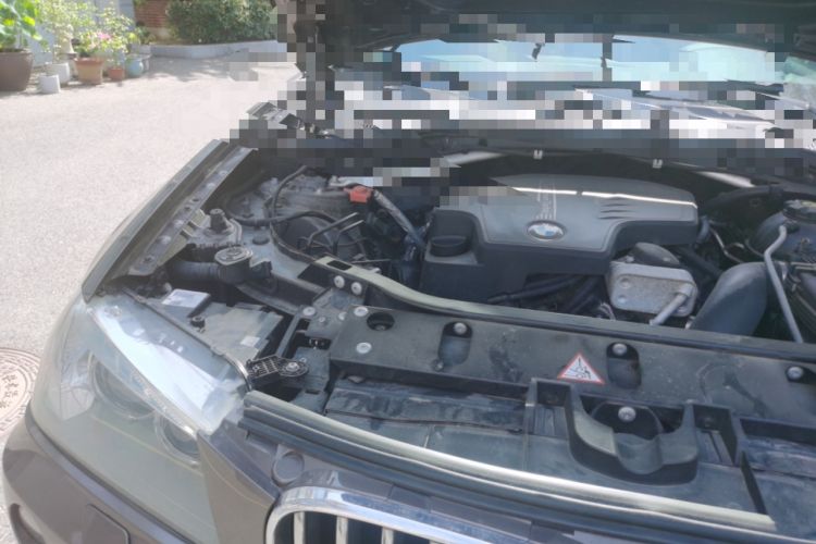 Used BMW X3 2013 Facelifted xDrive20i Luxury Edition Engine Bay Right