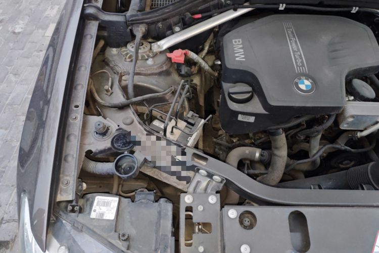 Used BMW X3 2013 Facelifted xDrive20i Luxury Edition Engine Bay Right