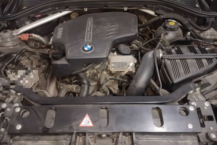 Used BMW X3 2013 xDrive28i Leading Model Engine Bay