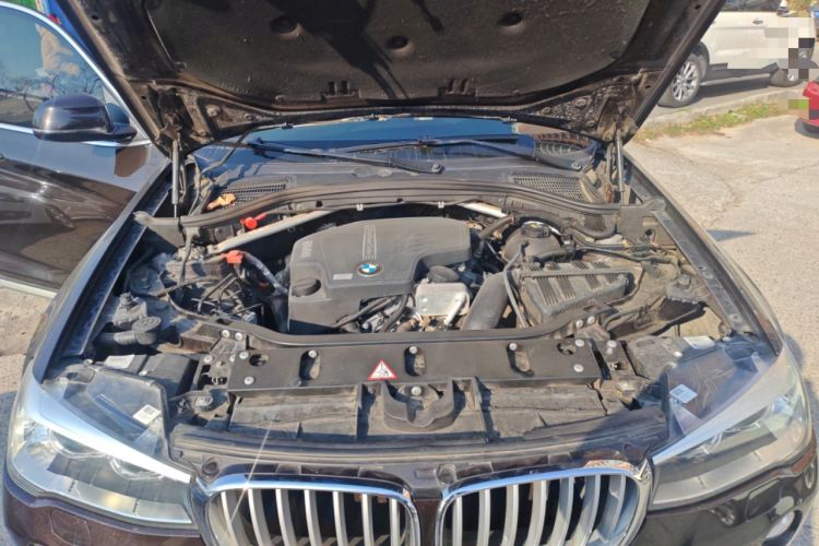 Used BMW X3 2013 xDrive20i Luxury Edition Engine Bay