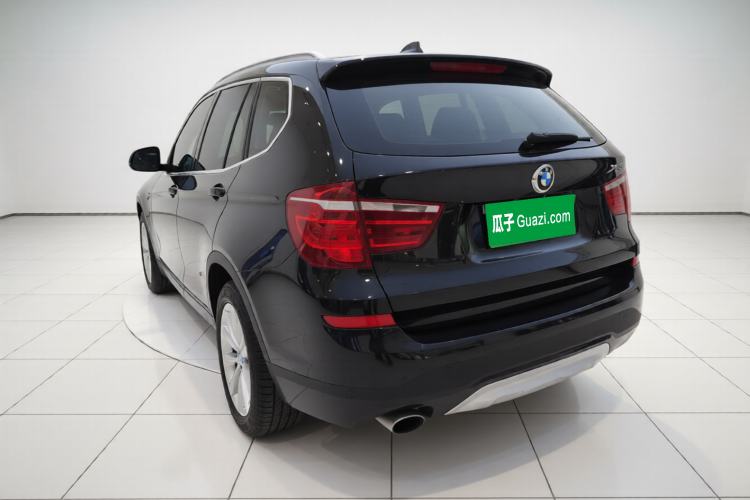 Used BMW X3 2013 xDrive20i Luxury Edition Exterior 2