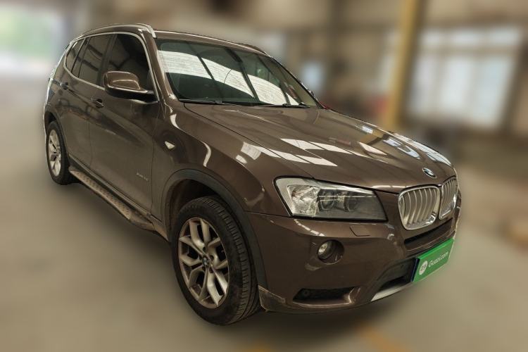 Used BMW X3 2013 xDrive28i Luxury Model Front Right 45 Deg