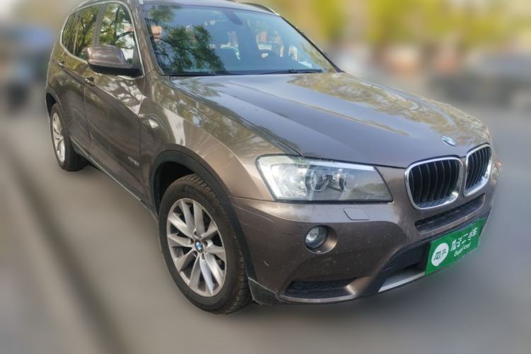 Used BMW X3 2013 xDrive20i Luxury Edition Front Right 45 Deg