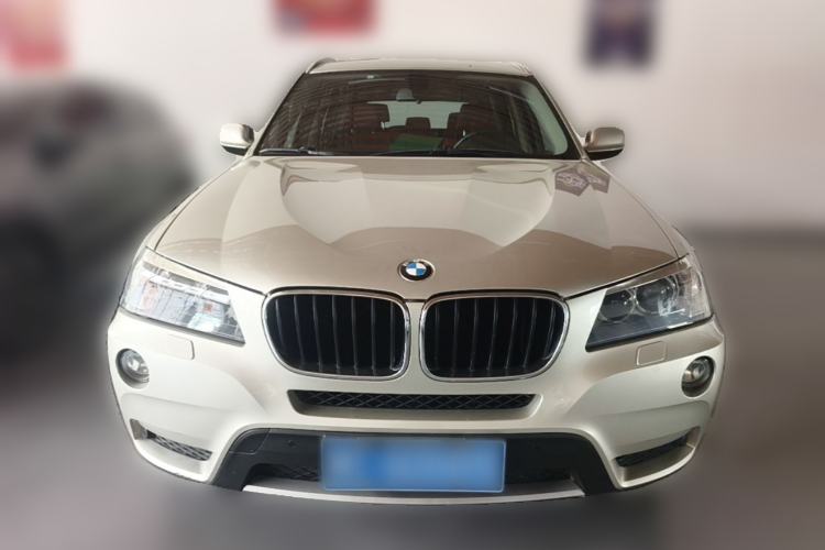 Used BMW X3 2013 Facelifted xDrive20i Luxury Edition Front