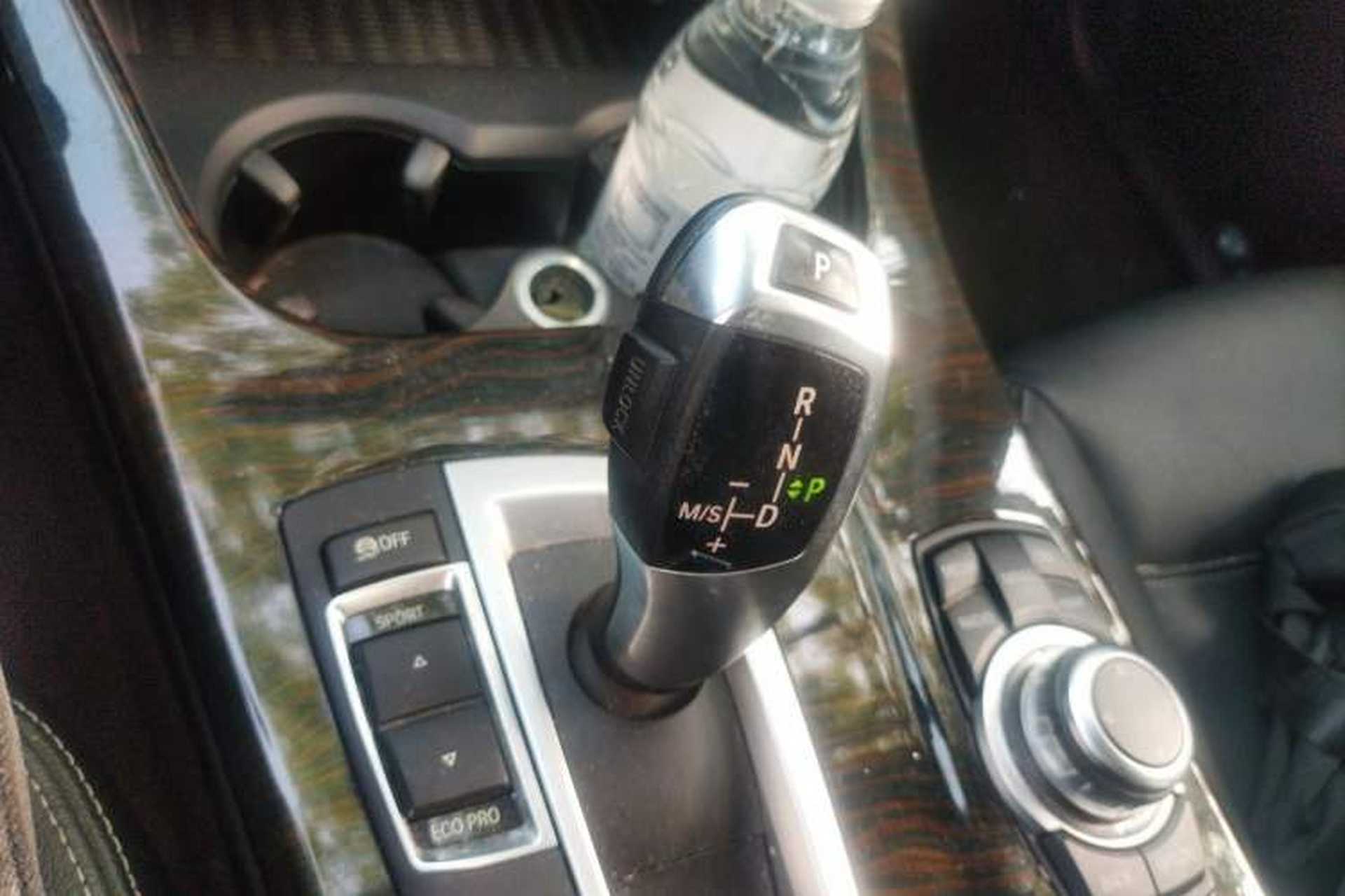 Used BMW X3 2013 xDrive20i Luxury Edition Gear Lever