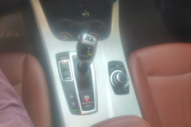 Used BMW X3 2013 Restyled xDrive28i Leading Edition Gear Lever