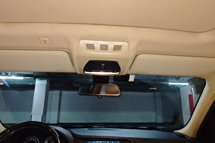 Used BMW X3 2013 xDrive20i Luxury Edition Headliner