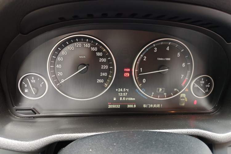 Used BMW X3 2013 xDrive20i Luxury Edition Instrument Cluster