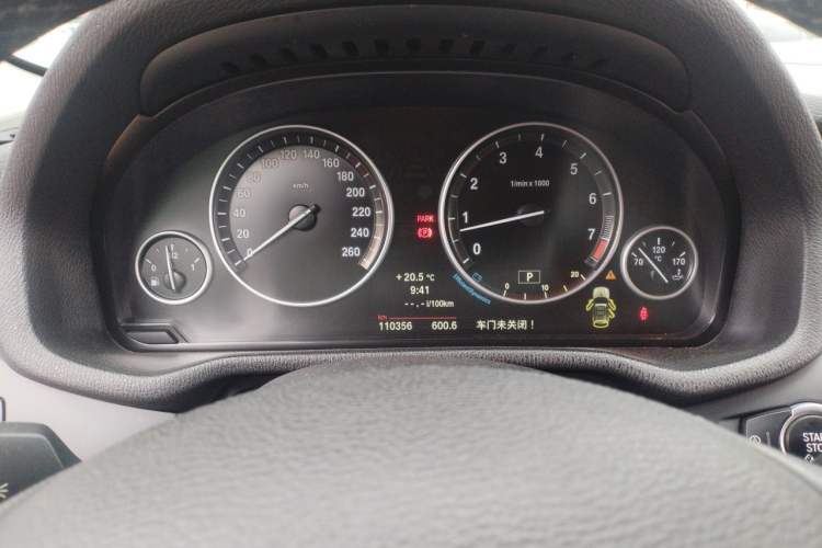 Used BMW X3 2013 Facelifted xDrive20i Luxury Edition Instrument Cluster