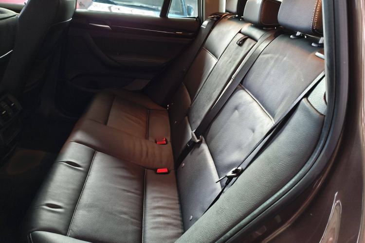 Used BMW X3 2013 Facelifted xDrive20i Luxury Edition Interior 7
