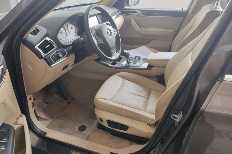 Used BMW X3 2013 xDrive20i Luxury Edition Left Front Seat