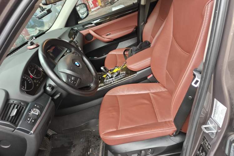 Used BMW X3 2013 xDrive20i Luxury Edition Left Front Seat