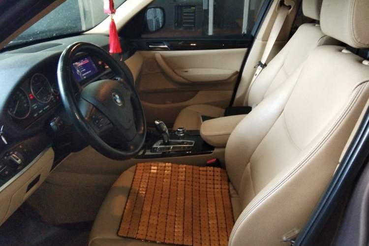 Used BMW X3 2013 xDrive20i Luxury Edition Left Front Seat