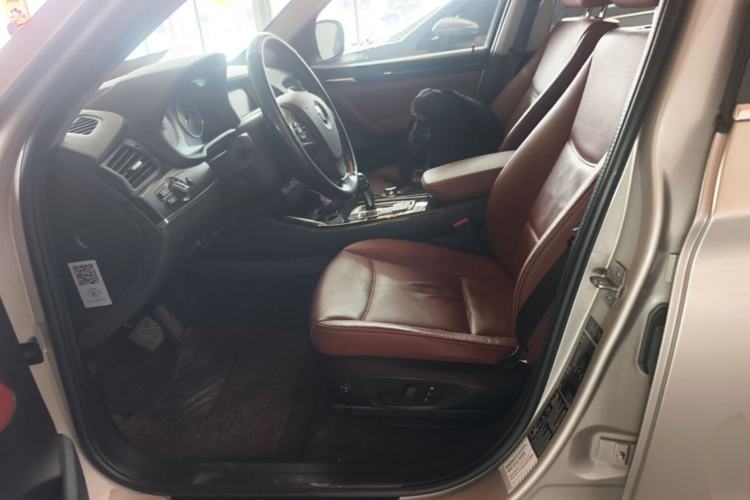 Used BMW X3 2013 Facelifted xDrive20i Luxury Edition Left Front Seat