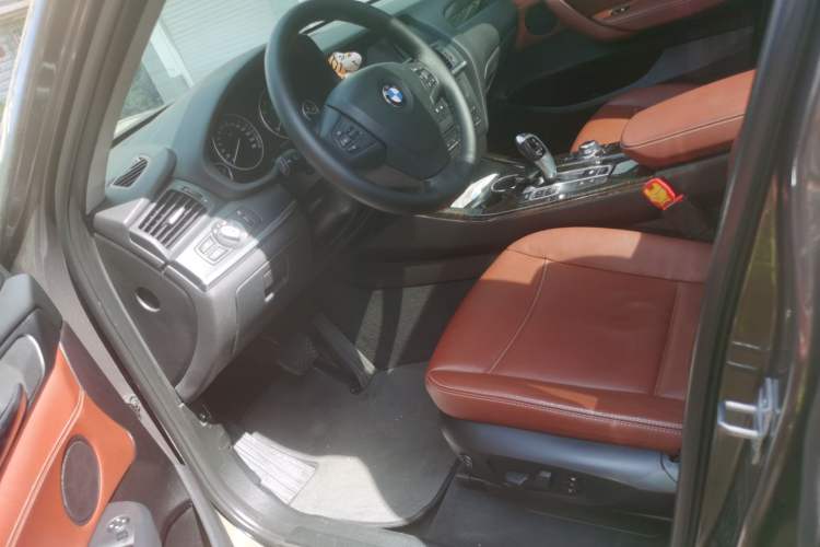 Used BMW X3 2013 Facelifted xDrive20i Luxury Edition Left Front Seat