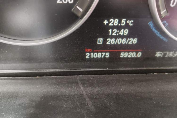Used BMW X3 2013 xDrive20i Luxury Edition Odometer Close Up