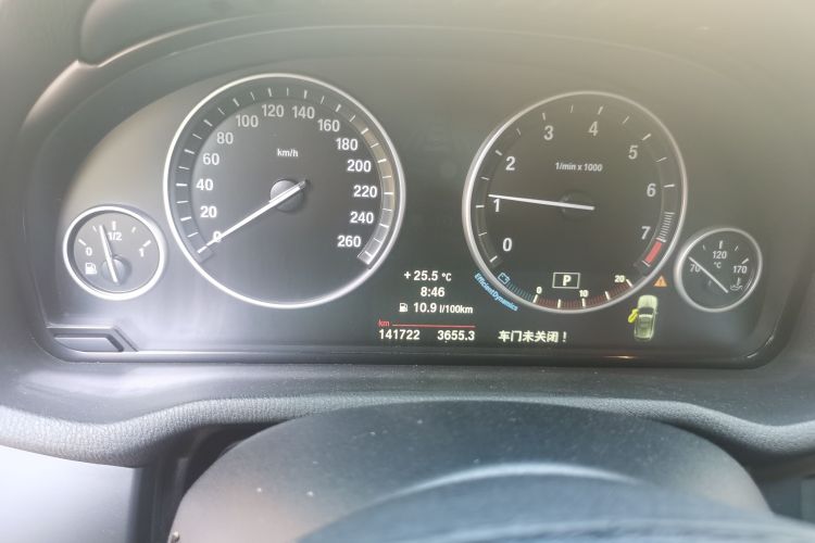 Used BMW X3 2013 Facelifted xDrive20i Luxury Edition Odometer Close Up