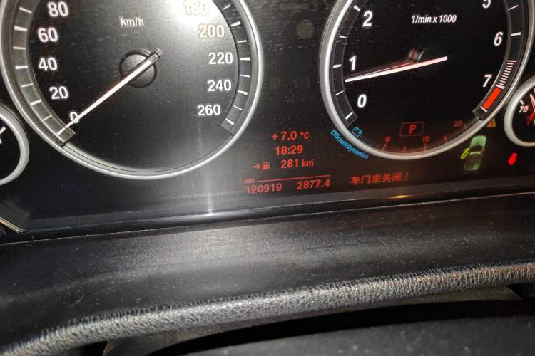 Used BMW X3 2013 Facelifted xDrive20i Luxury Edition Odometer Close Up