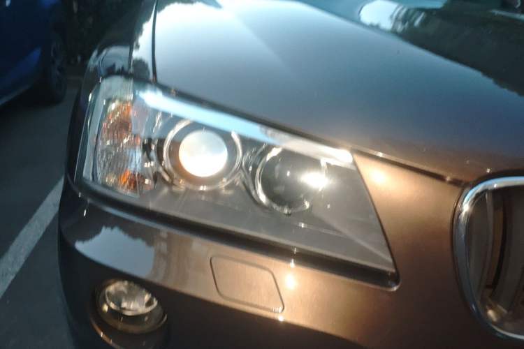 Used BMW X3 2013 Facelifted xDrive20i Luxury Edition Right Front Headlight