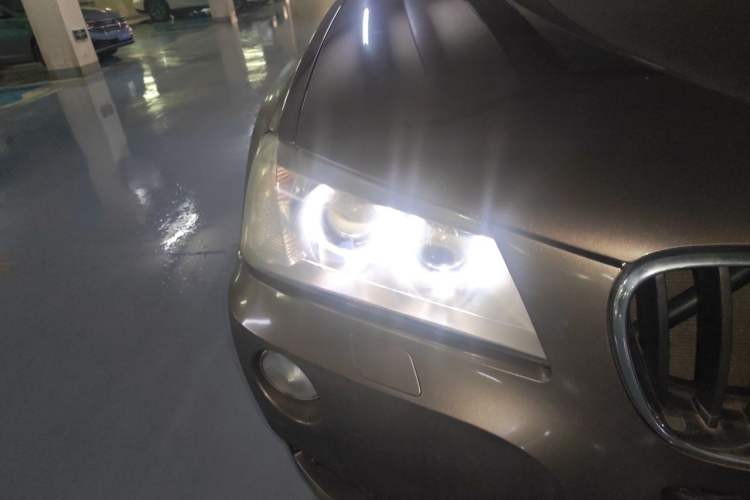 Used BMW X3 2013 xDrive20i Luxury Edition Right Front Headlight