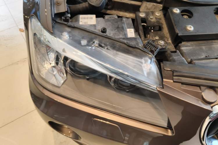 Used BMW X3 2013 xDrive20i Luxury Edition Right Front Headlight