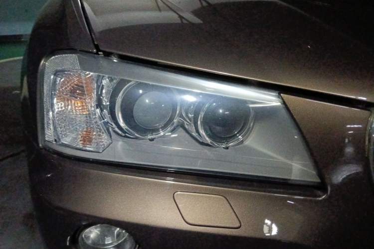 Used BMW X3 2013 Revised xDrive28i Luxury Edition Right Front Headlight