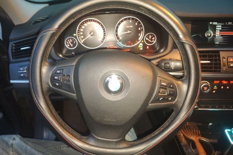 Used BMW X3 2013 Facelifted xDrive20i Luxury Edition Steering Wheel