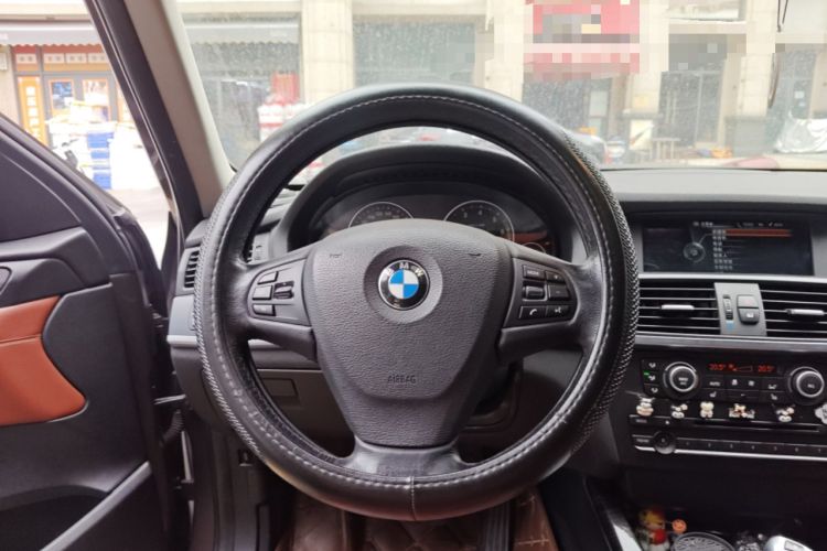 Used BMW X3 2013 Facelifted xDrive20i Luxury Edition Steering Wheel
