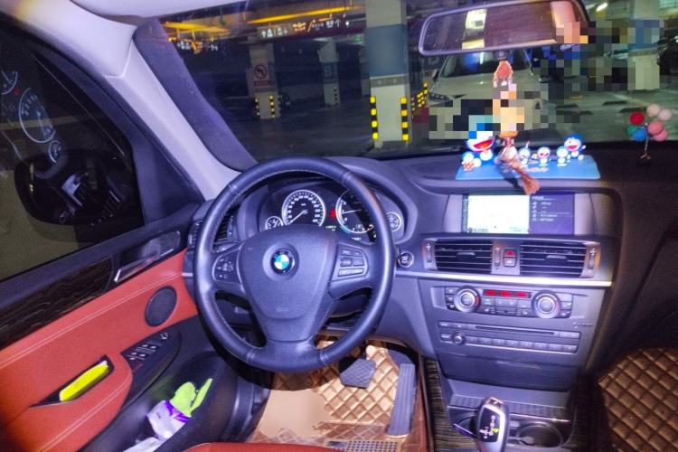 Used BMW X3 2013 Facelifted xDrive20i Luxury Edition Steering Wheel