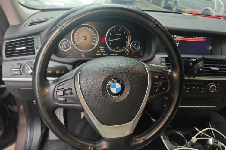Used BMW X3 2013 Facelifted xDrive20i Luxury Edition Steering Wheel