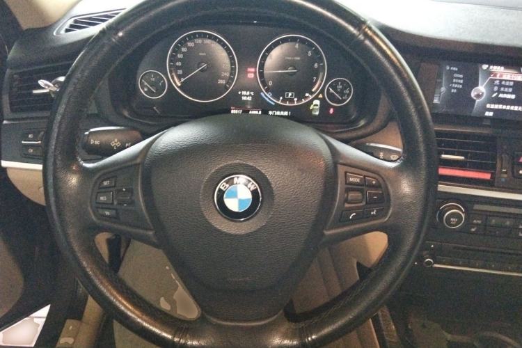Used BMW X3 2013 xDrive20i Luxury Edition Steering Wheel
