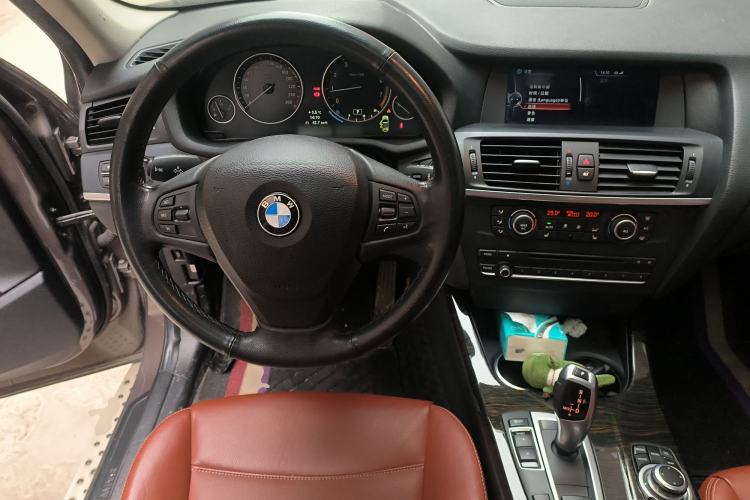 Used BMW X3 2013 xDrive20i Luxury Edition Steering Wheel