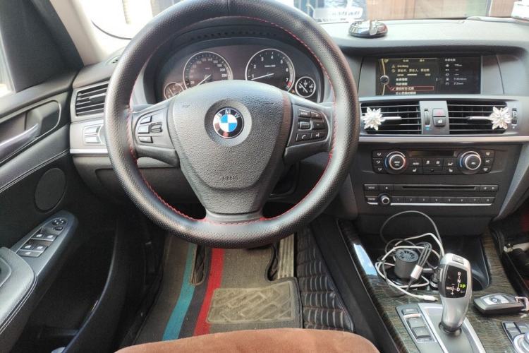 Used BMW X3 2013 xDrive20i Luxury Edition Steering Wheel