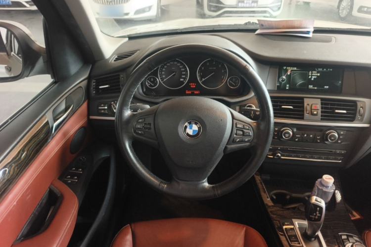 Used BMW X3 2013 Facelifted xDrive20i Luxury Edition Steering Wheel