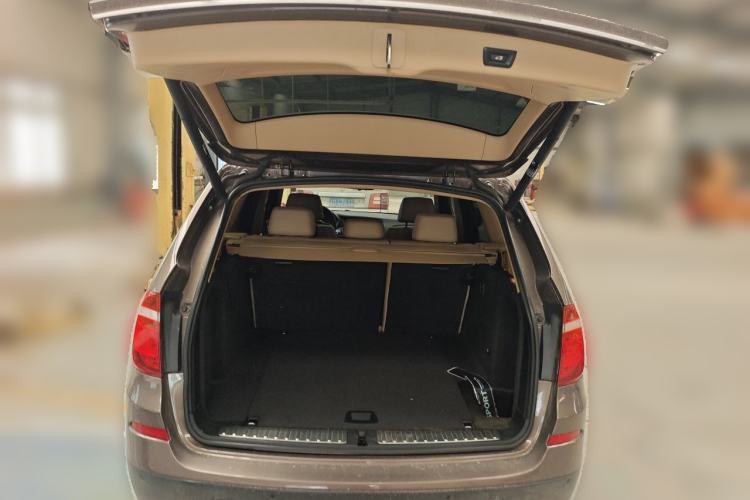 Used BMW X3 2013 xDrive28i Luxury Model Trunk