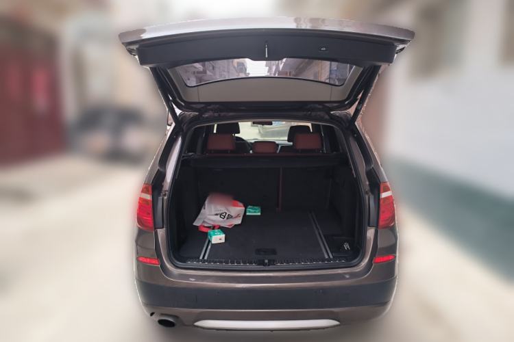 Used BMW X3 2013 xDrive20i Luxury Edition Trunk